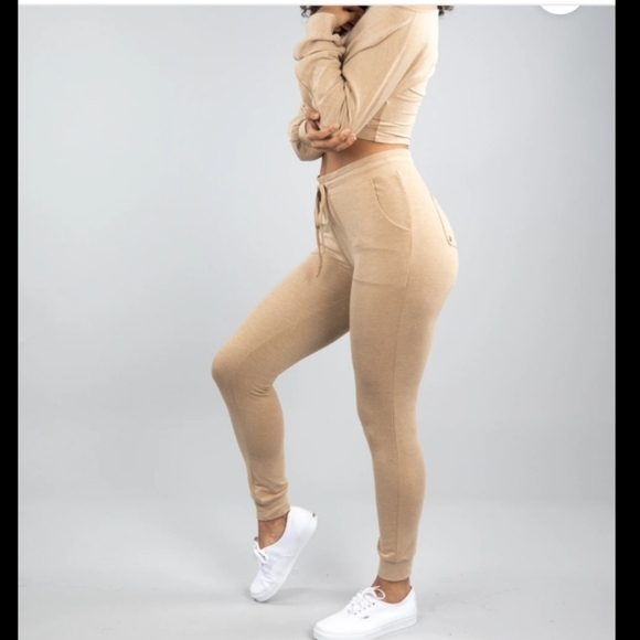 Buffbunny dreamy joggers LARGE - Picture 1 of 3